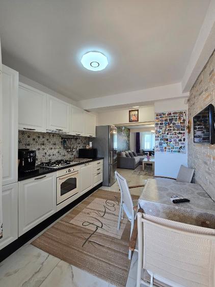 🚨 SUPER OFERTĂ! VILĂ P+E CU DOUĂ APARTAMENTE COMPLET SEPARATE — 255.000 € - foto 19