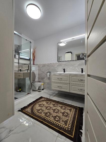 🚨 SUPER OFERTĂ! VILĂ P+E CU DOUĂ APARTAMENTE COMPLET SEPARATE — 255.000 € - foto 23