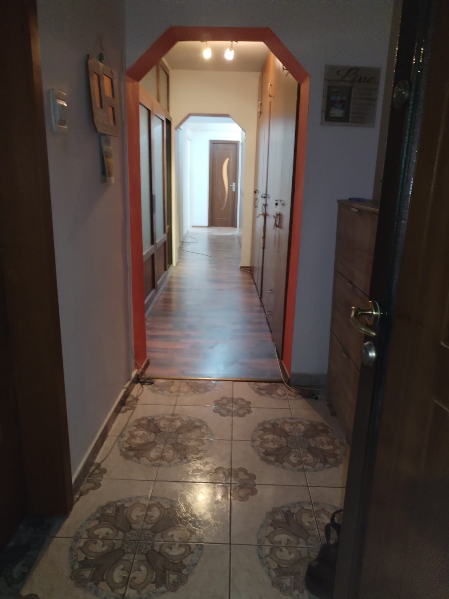 Tomis Nord Cambrige School (COD 06) Apartament 4 camere 89 mp - Imagine principala