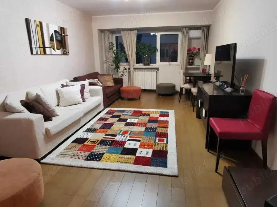 BRASADAS închiriază ap cam etaj 6/8 Bd. UNIRII.