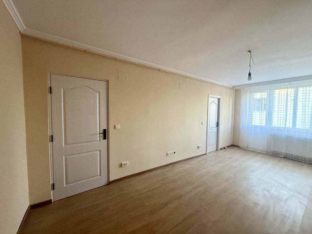 Vând garsoniera confort 1 - recent renovata