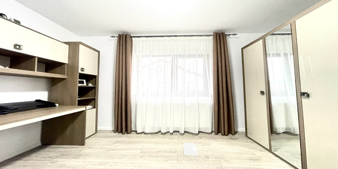 Case Vile Bacau - foto 12