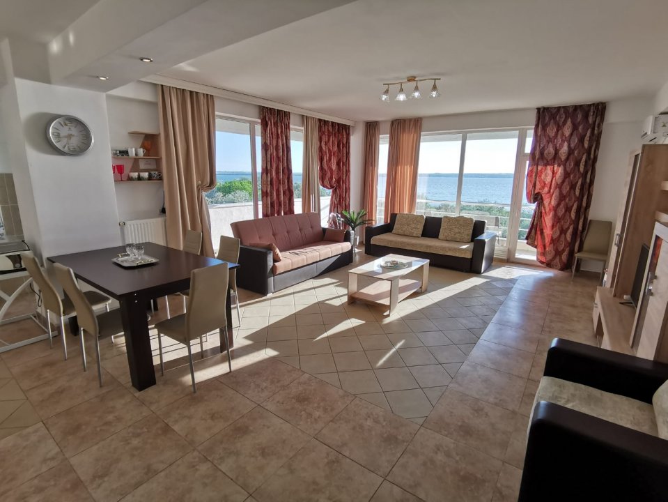 STATIUNEA MAMAIA-SUMMERLAND APARTAMENT CU 3 CAMERE 125 MP MOBILAT