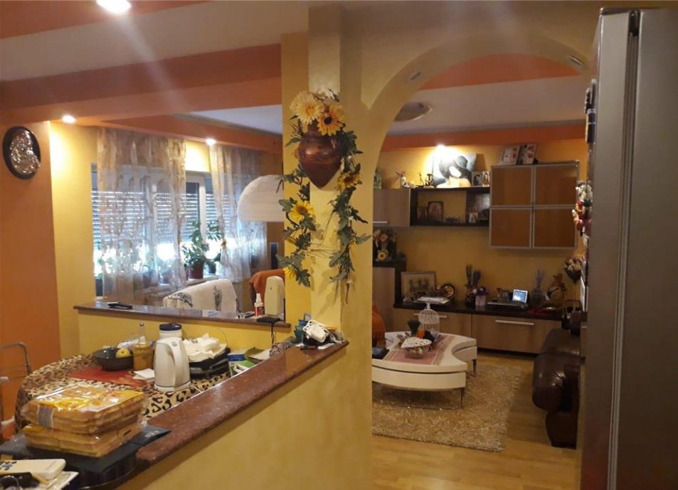 Apartament 2 Camere - Zona Inel II - Etaj 3 - Centrala Pe Gaze