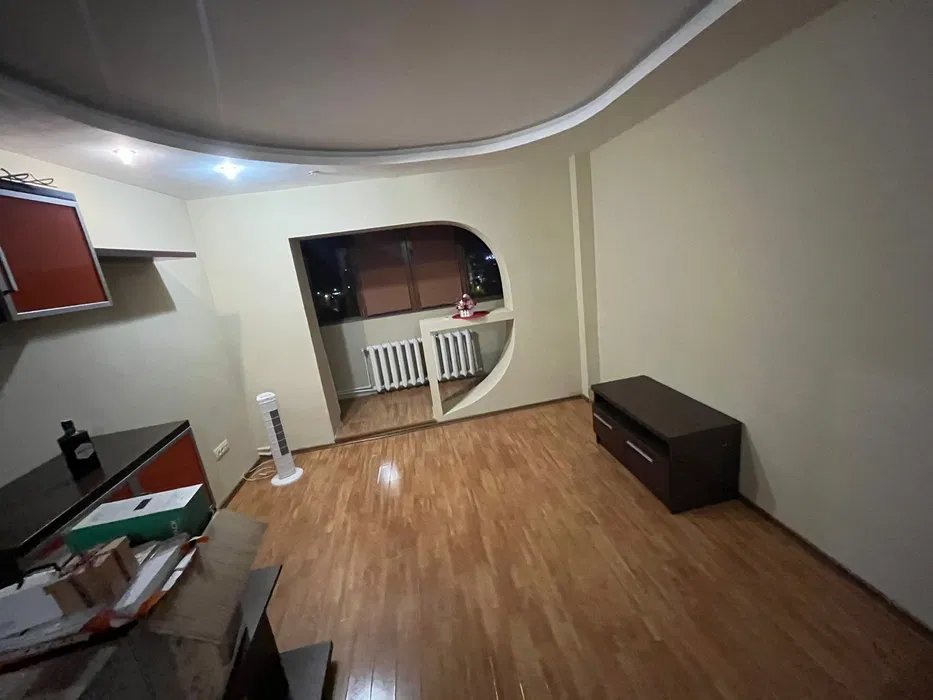 Apartament 3 Camere Decomandate - Tomis Nord - Mobilat - Centrala Pe Gaze