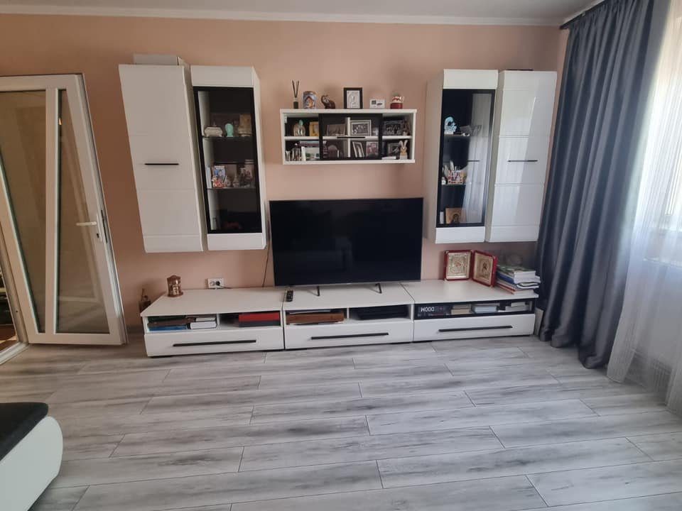 Apartament 3 Camere Decomandate - Tomis Nord - Centrala Pe Gaze