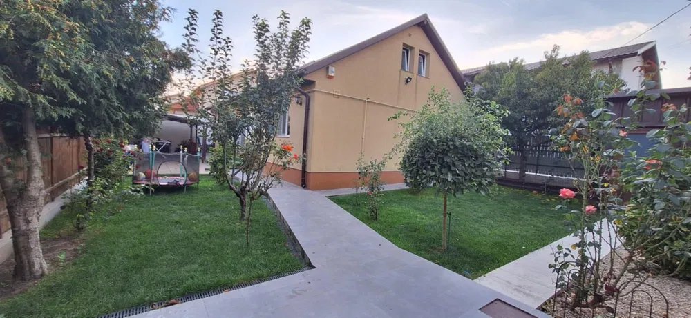 Casa 3 Camere - Teren 300 Mp - Lumina - Mobilata - Centrala Pe Gaze