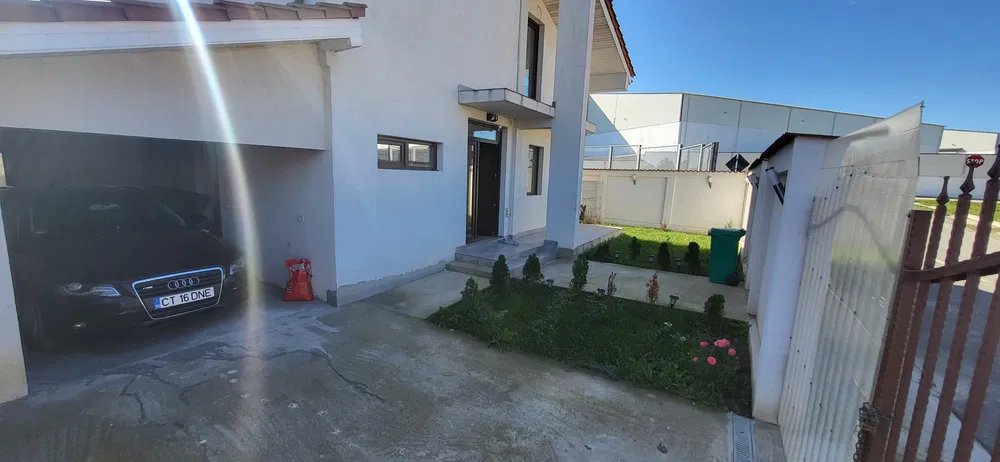 Casa P+1+M - Lumina - Constructie Solida 2009 Teren 330 Mp Proprietate