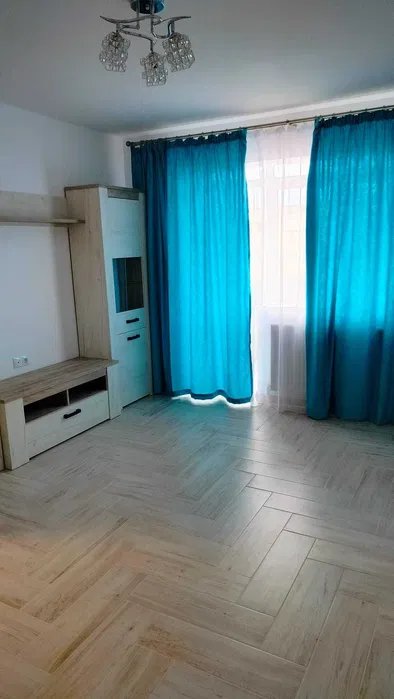 Apartament 2 Camere - Zona Tomis III - Etaj Intermediar - Renovat Integral