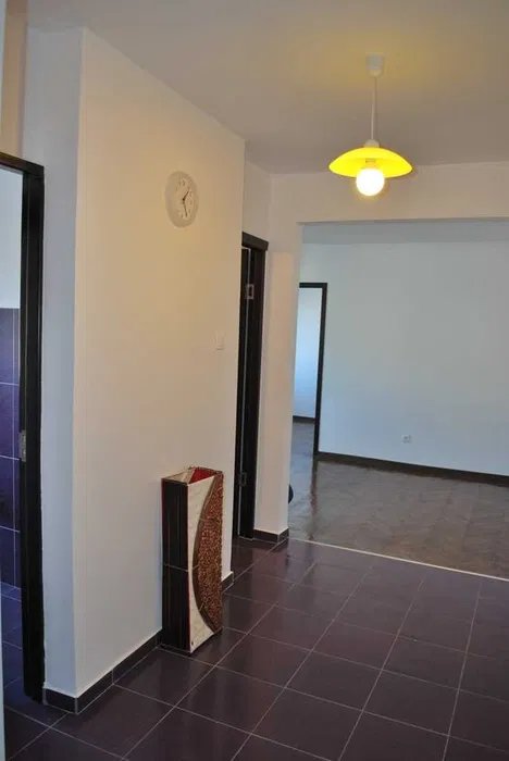 Apartament 3 Camere - Tomis Nord -  Campus - Renovat - Partial Mobilat