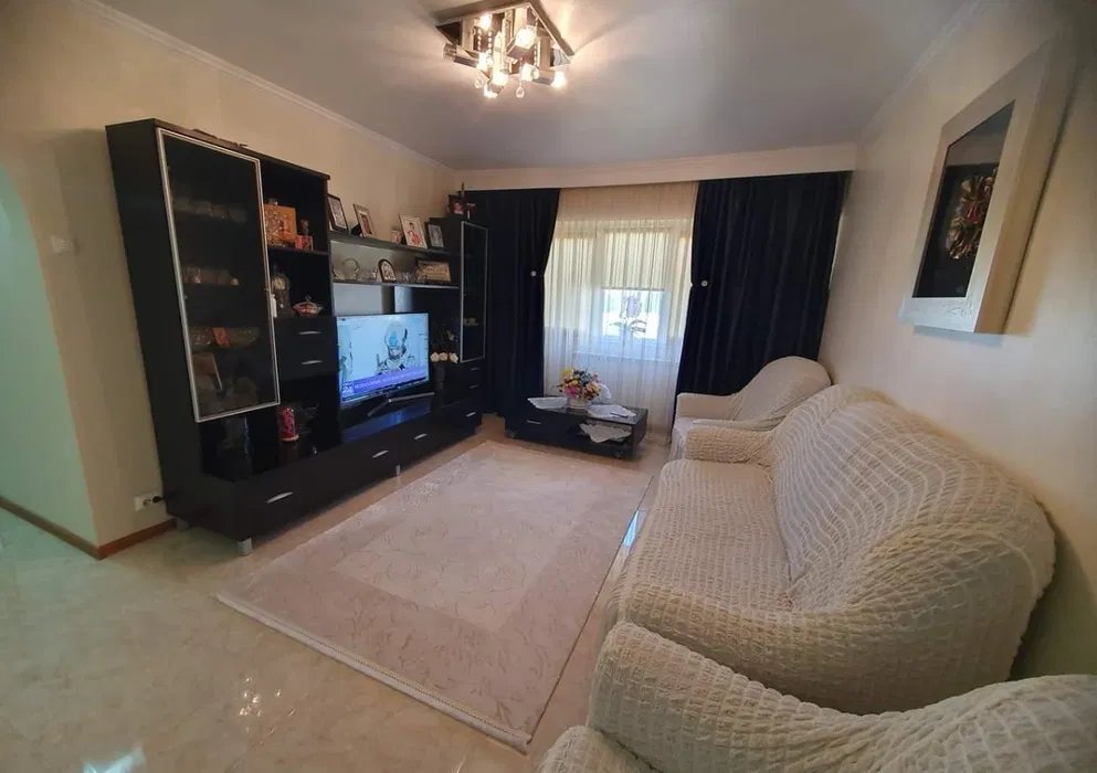 OCAZIE!!! TOMIS 3 APARTAMENT 3 CAMERE MOBILAT CENTRALA GAZE