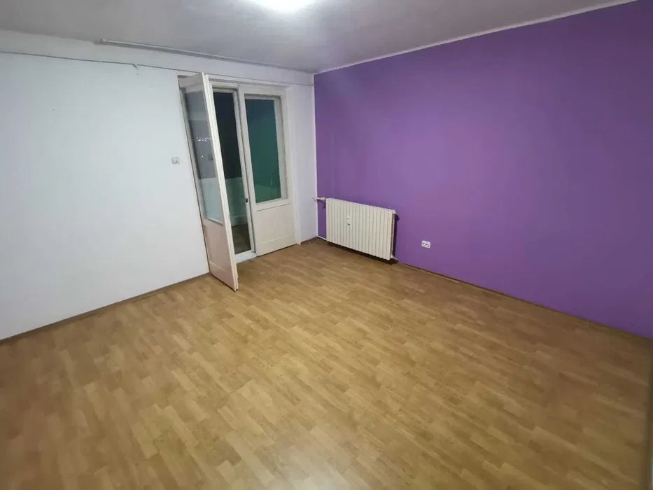 Garsoniera - Bld. 1 Mai Vechi - Partial Mobilata - Ideal Investitie