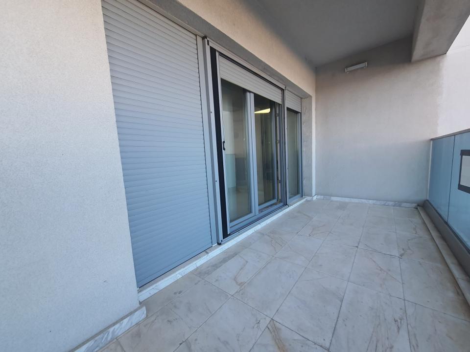 Apartament Modern – Vedere Frontala La Mare – Totul Nou !