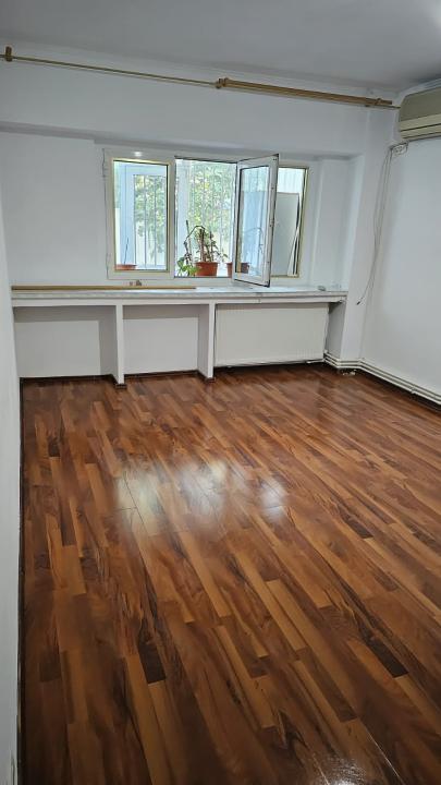 Apartament 4 Camere - Ideal Birouri - Zona Icil - Termen Lung !