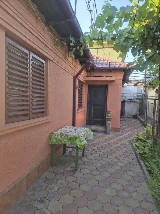 Casă 4 Camere + Garaj + Beci – Cartier Coiciu, Zona Institutul de Marină