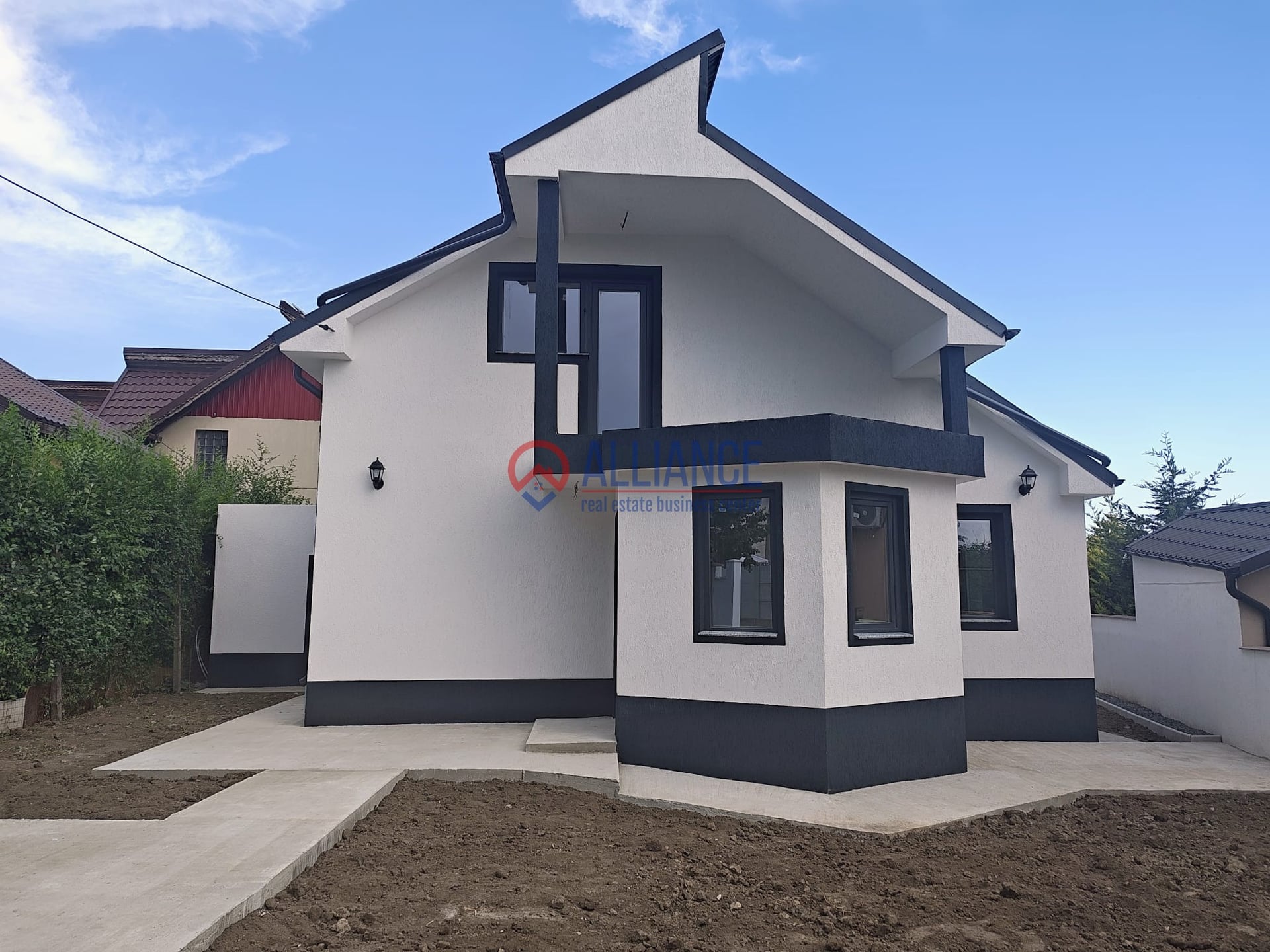 VALU LUI TRAIAN - Casa 5 camere Proiect Deosebit - Imagine principala