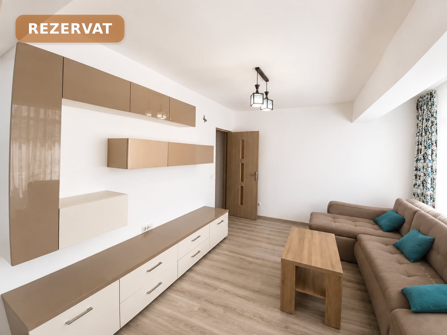 Apartament 2 camere de vânzare în Burdujeni – 70 mp, bloc 2016 - Imagine principala