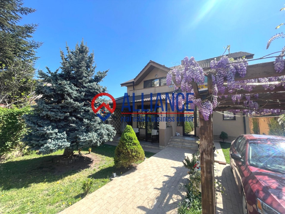 COICIU Armonie și Eleganță pentru Două Generații!