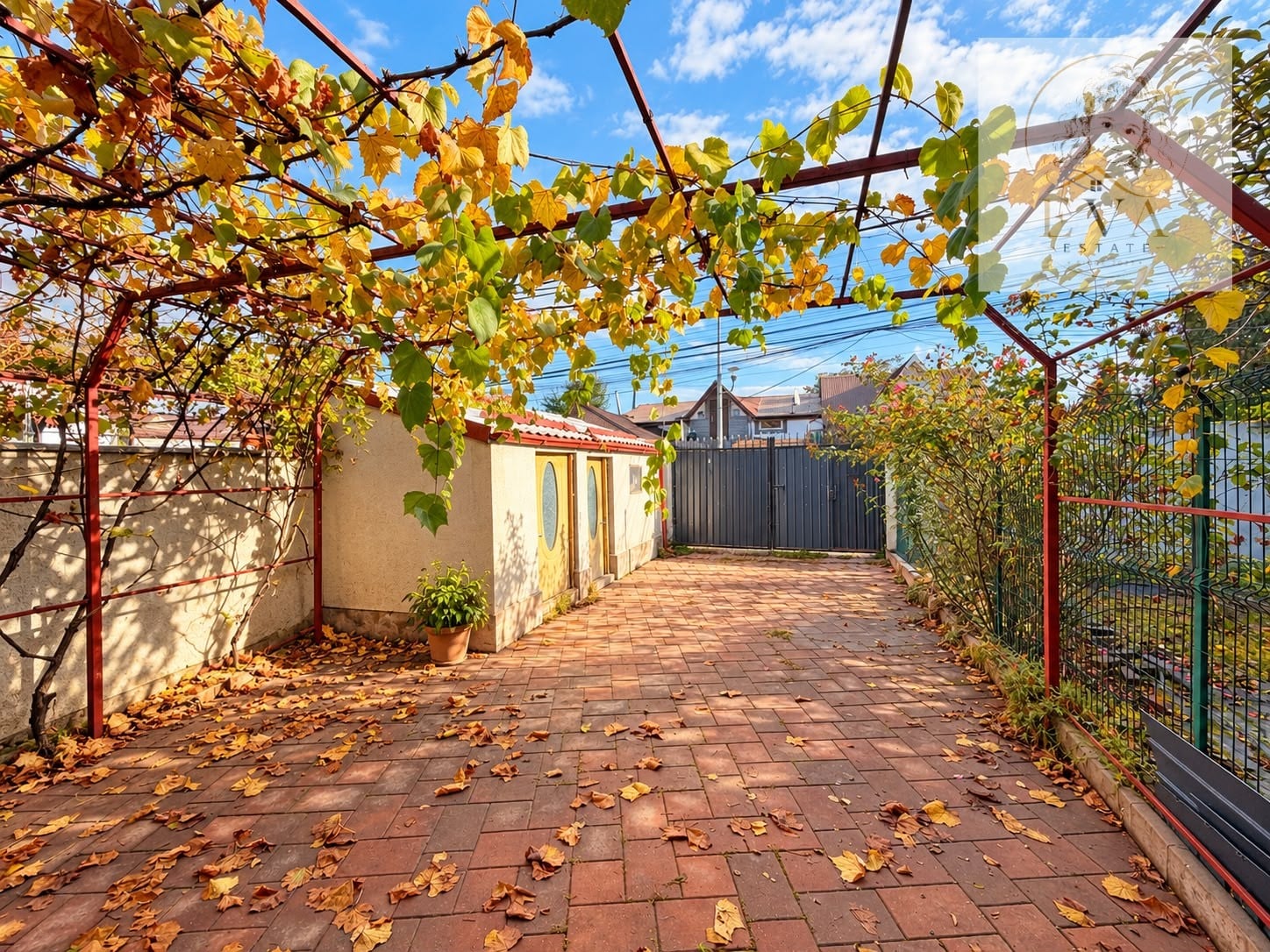 🏡 CASĂ DE VÂNZARE ÎN PANTELIMON, ILFOV – LA DOAR 82.000 €! 🏡 - foto 2