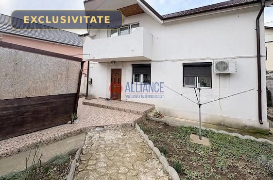 Valu lui Traian – casă cu 5 camere, mansardă și foișor - Imagine principala
