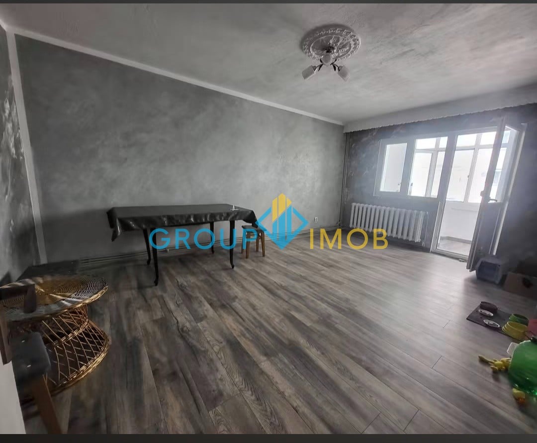 Apartament 3 camere decomandate Orizont