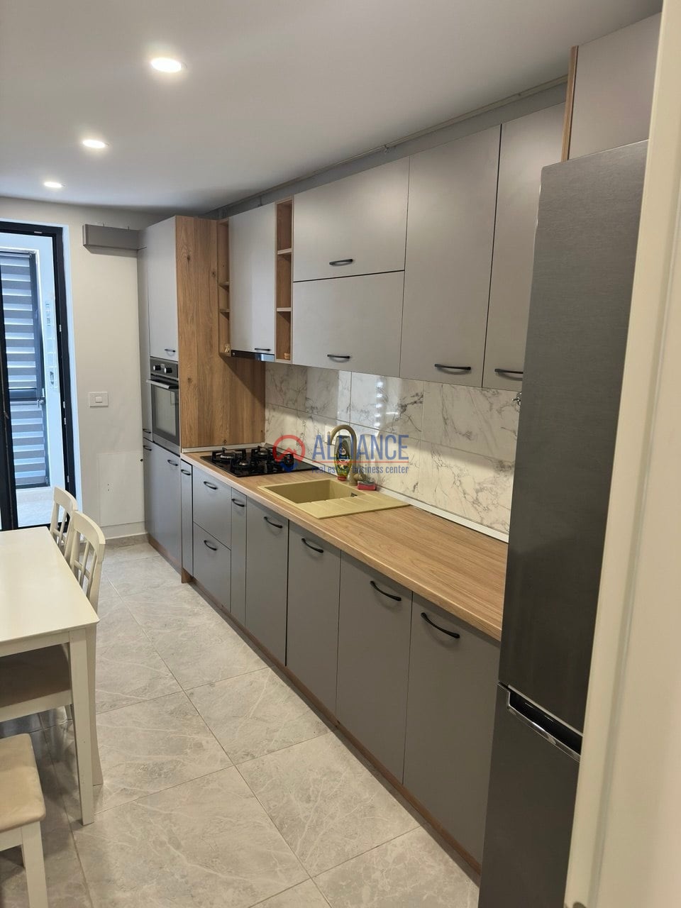 Apartament 2 camere Constanța - Imagine principala