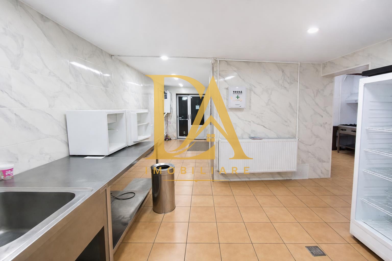 Spatiu comercial de inchiriat in zona Bucurestii Noi - Imagine principala