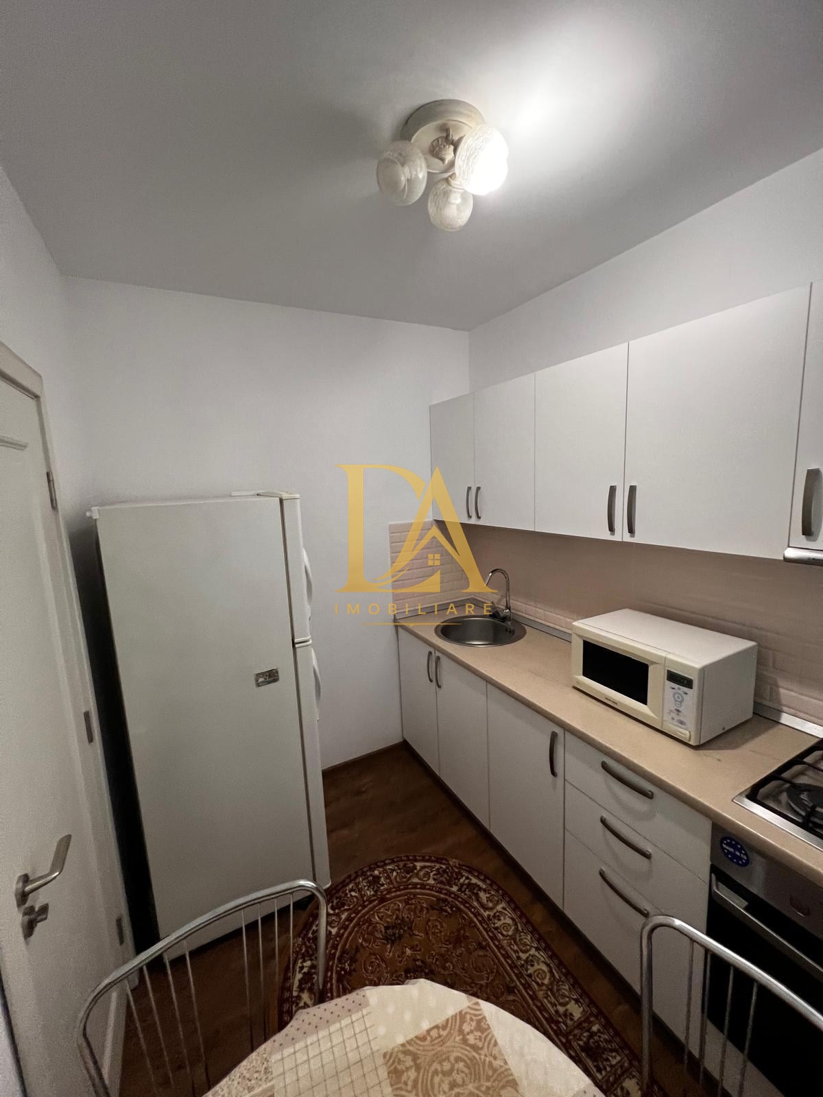 DE ÎNCHIRIAT – 2 CAMERE | ION MIHALACHE  58 MP | ET. 2/7 - foto 11
