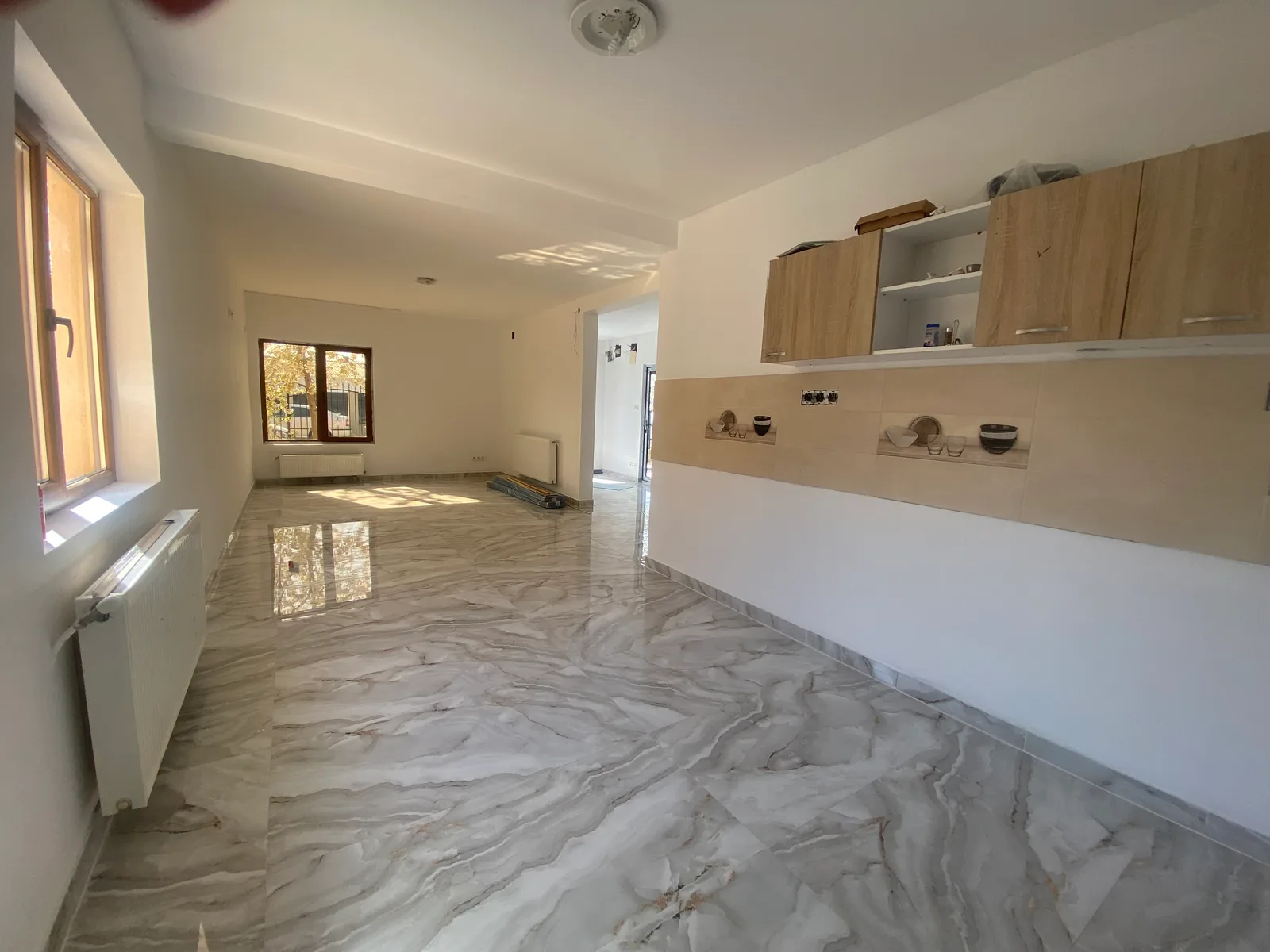 VALU LUI TRAIAN(COD 07) -Casa P+M 5 camere cu teren de 300 mp - foto 8