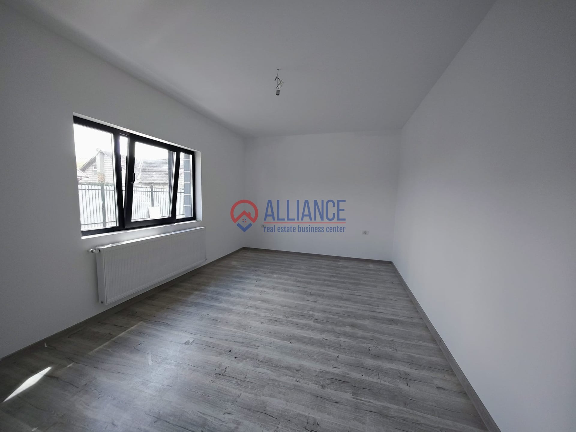 Valu lui Traian - Casă 3 camere teren 411 mp - foto 10