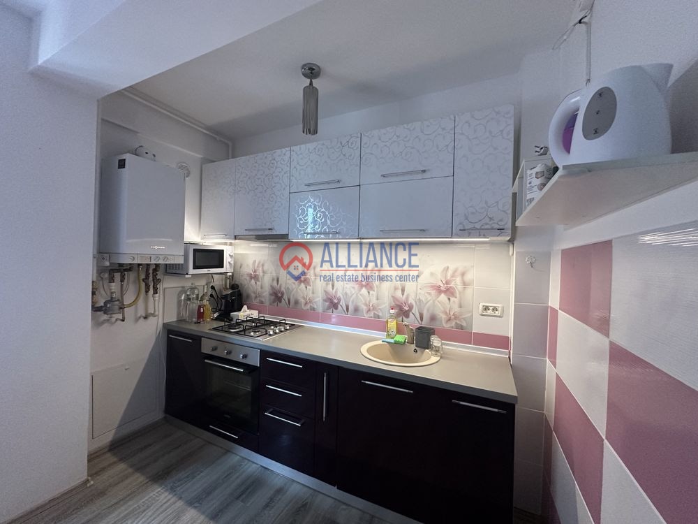 Inchiriez ap 2 camere complex rezidential Lira - foto 4
