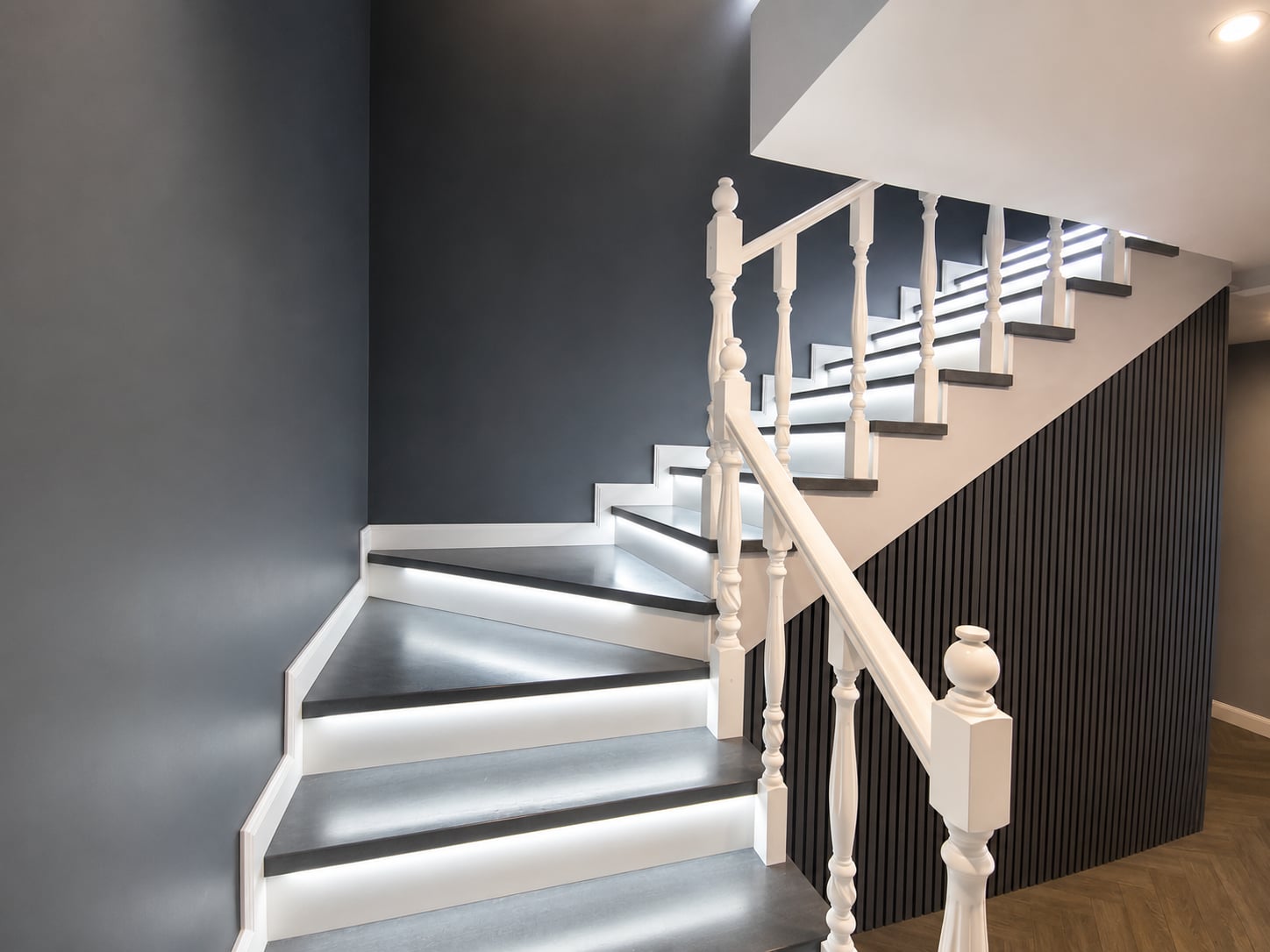 Vilă premium P+E de vânzare, 5 camere, teren 800 mp – construcție 2021 - foto 13