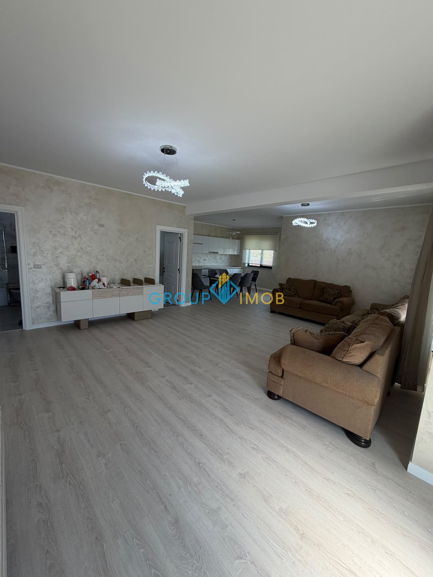 Casă nouă de vânzare utilata si mobilata Premium– Mărgineni, Bacău - foto 7