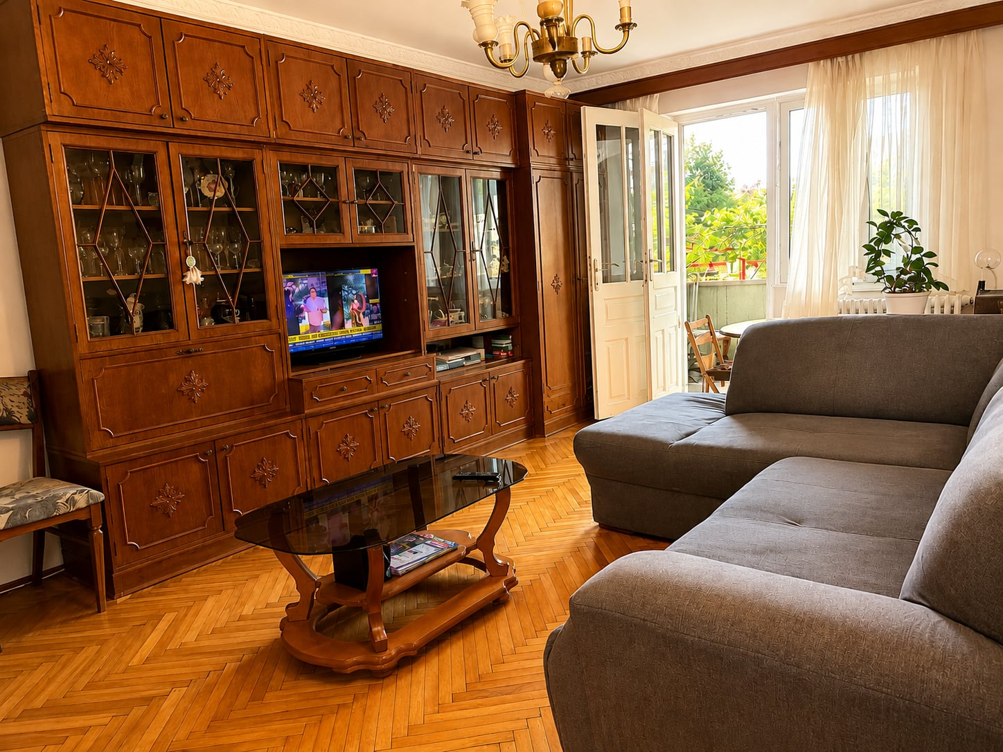 Vilă 7 camere de vânzare în Zamca – 385 mp utili, D+P+1+M - foto 4