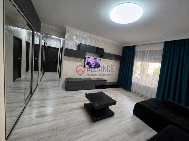 Apartament cu 2 camere decomandat, mobilat în Tomis Plus. Loc parcare - Imagine principala
