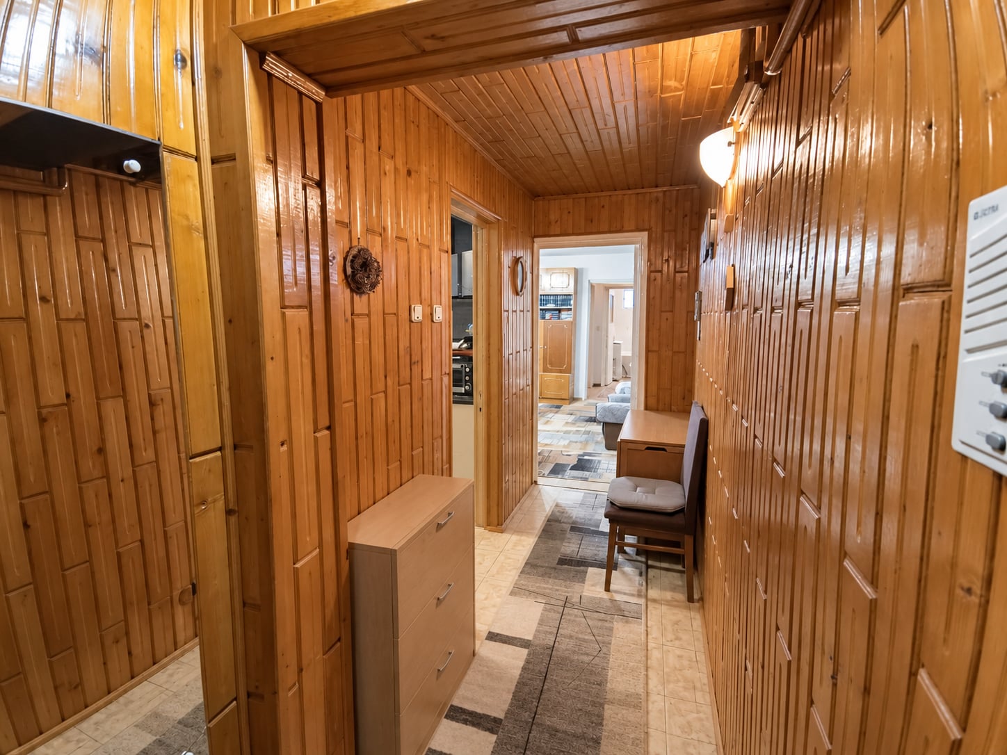 Apartament cu 2 camere semidecomandat, Aleea Jupiter, George Enescu, Suceava - foto 3