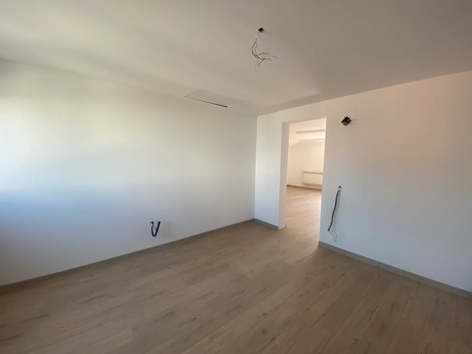 VALU LUI TRAIAN(COD 07) -Casa P+M 5 camere cu teren de 300 mp - foto 18