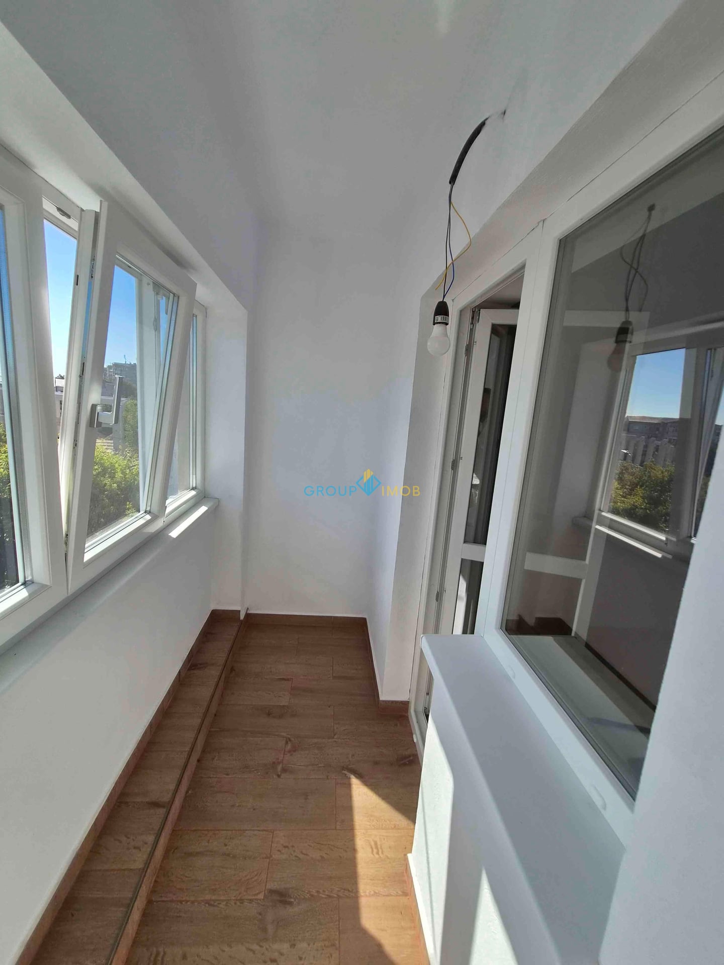 Apartament 3 camere decomandate, renovat complet str. Mioriței - foto 9