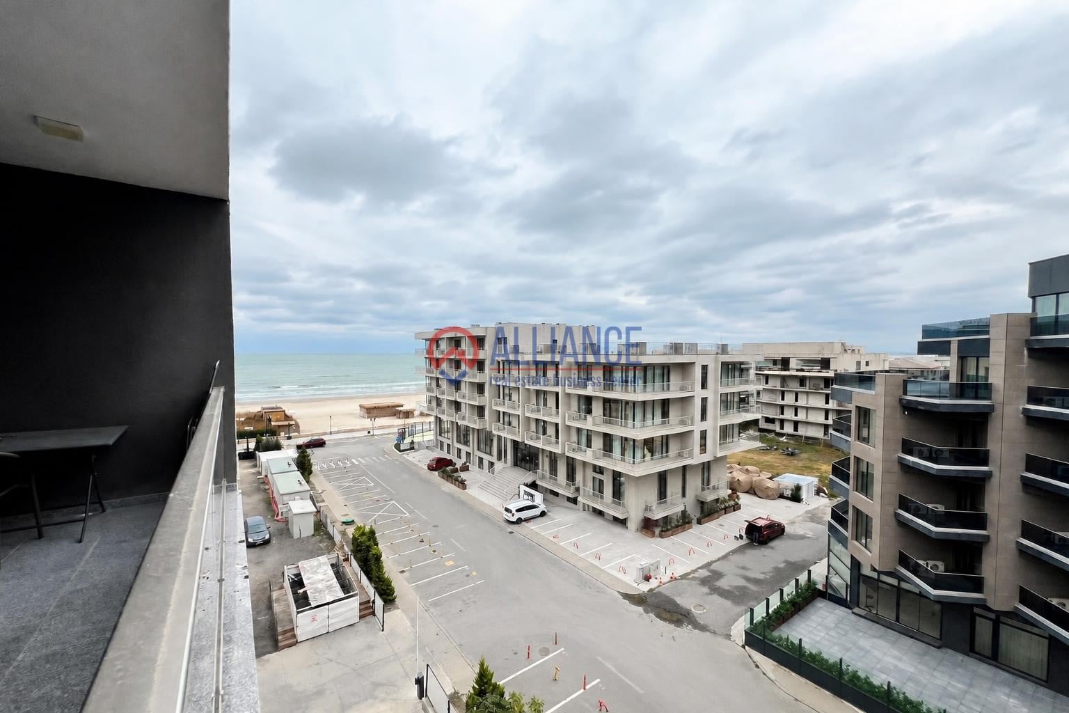 Mamaia Nord - 2 camere, vedere spre mare, 1 minut de plajă - foto 17