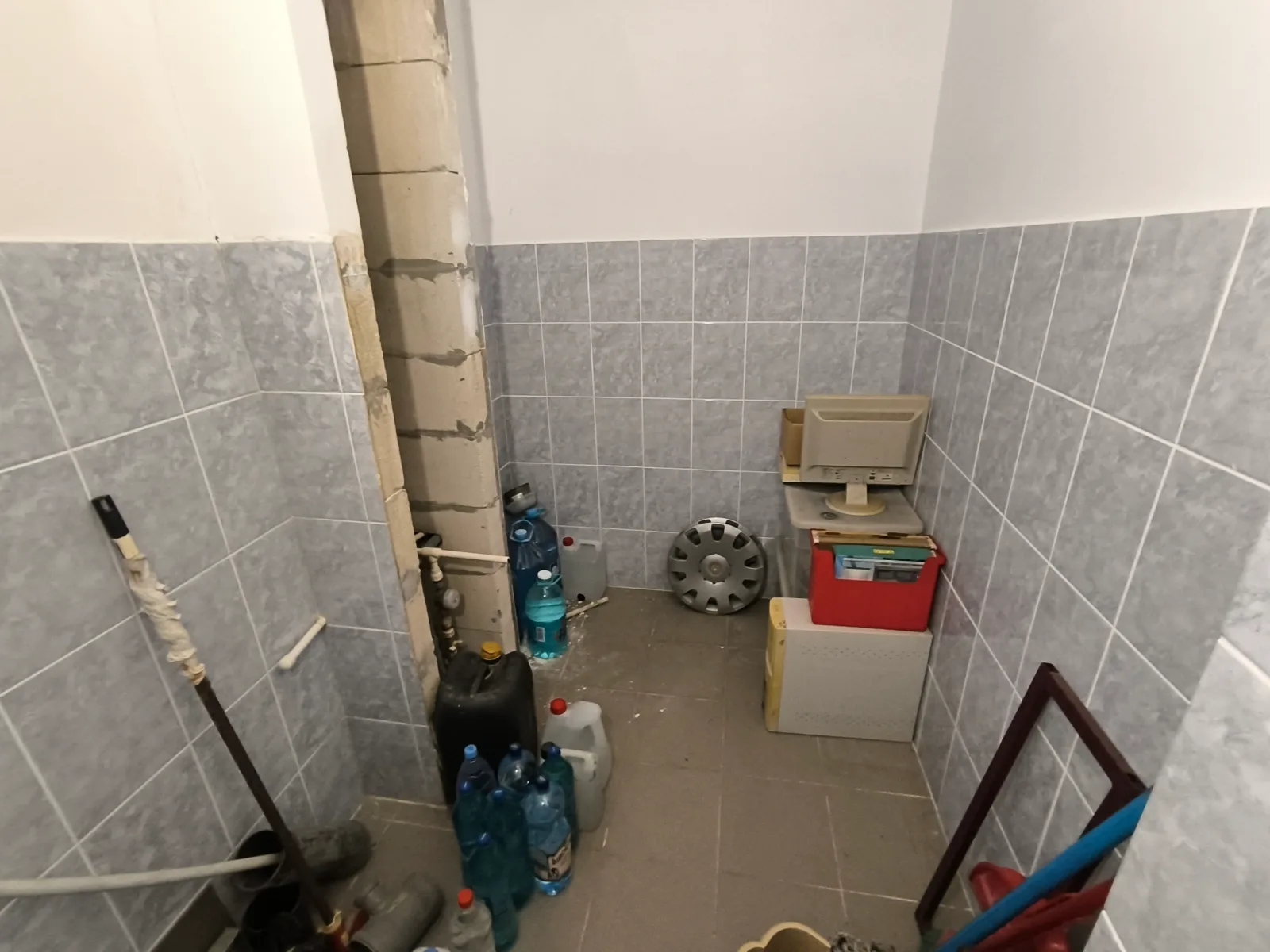 NAVODARI - 3 Camere cu iesire in strada ! - foto 9