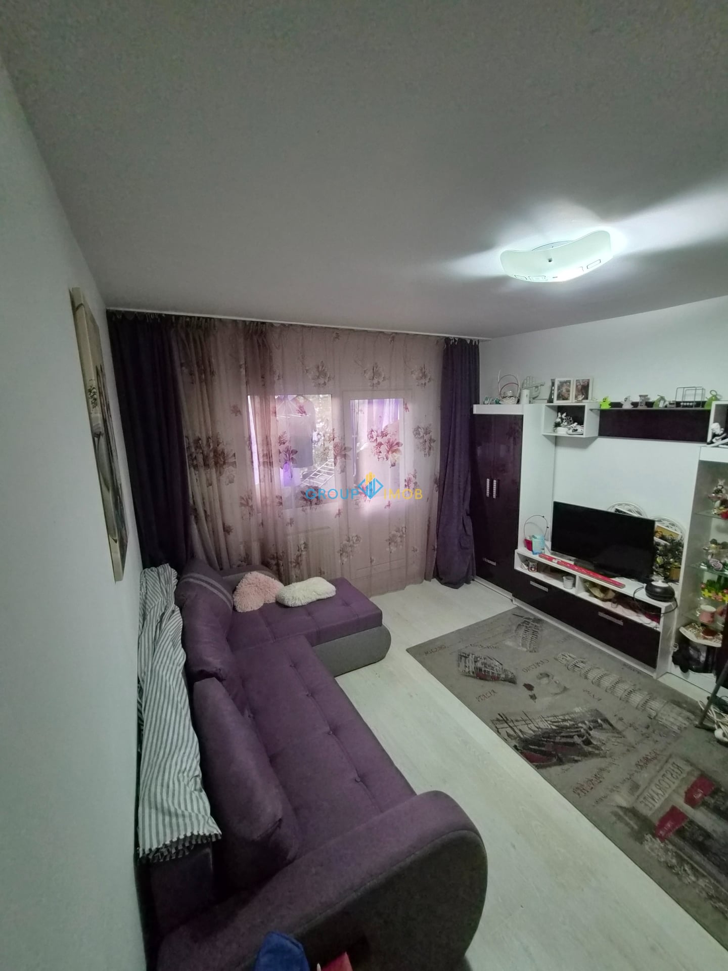 Apartament 2 camere semidecomandate