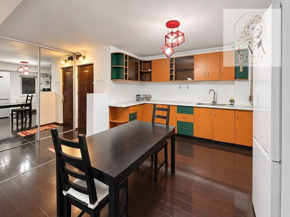 DE ÎNCHIRIAT APARTAMENT 3 CAMERE 110 MP+LOC DE PARCARE - foto 9