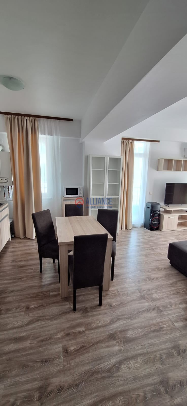 Apartament 3 camere în Mamaia, SUMERLAND - foto 4