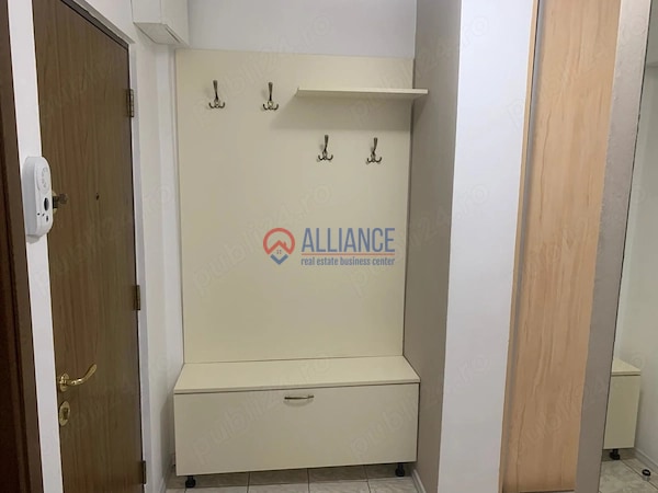 Inchiriez apartament 2 camere, zona Trocadero, 50 mp, centrala proprie - foto 4