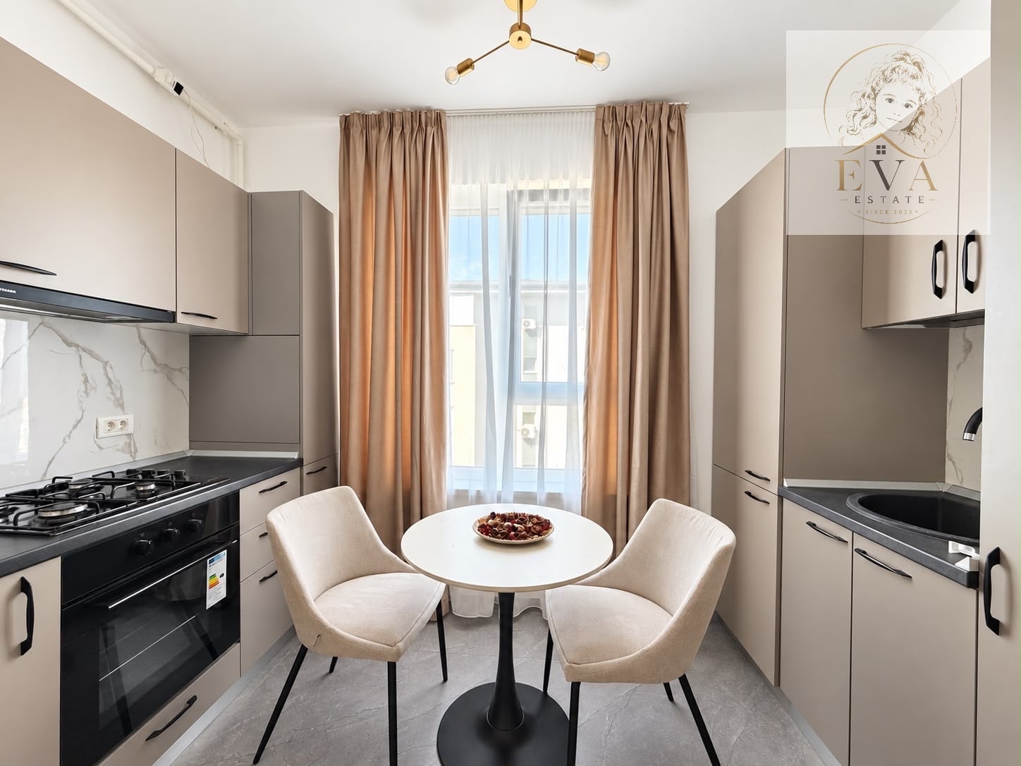 APARTAMENT PREMIUM – PRIMA ÎNCHIRIERE DUPĂ RENOVARE - foto 3
