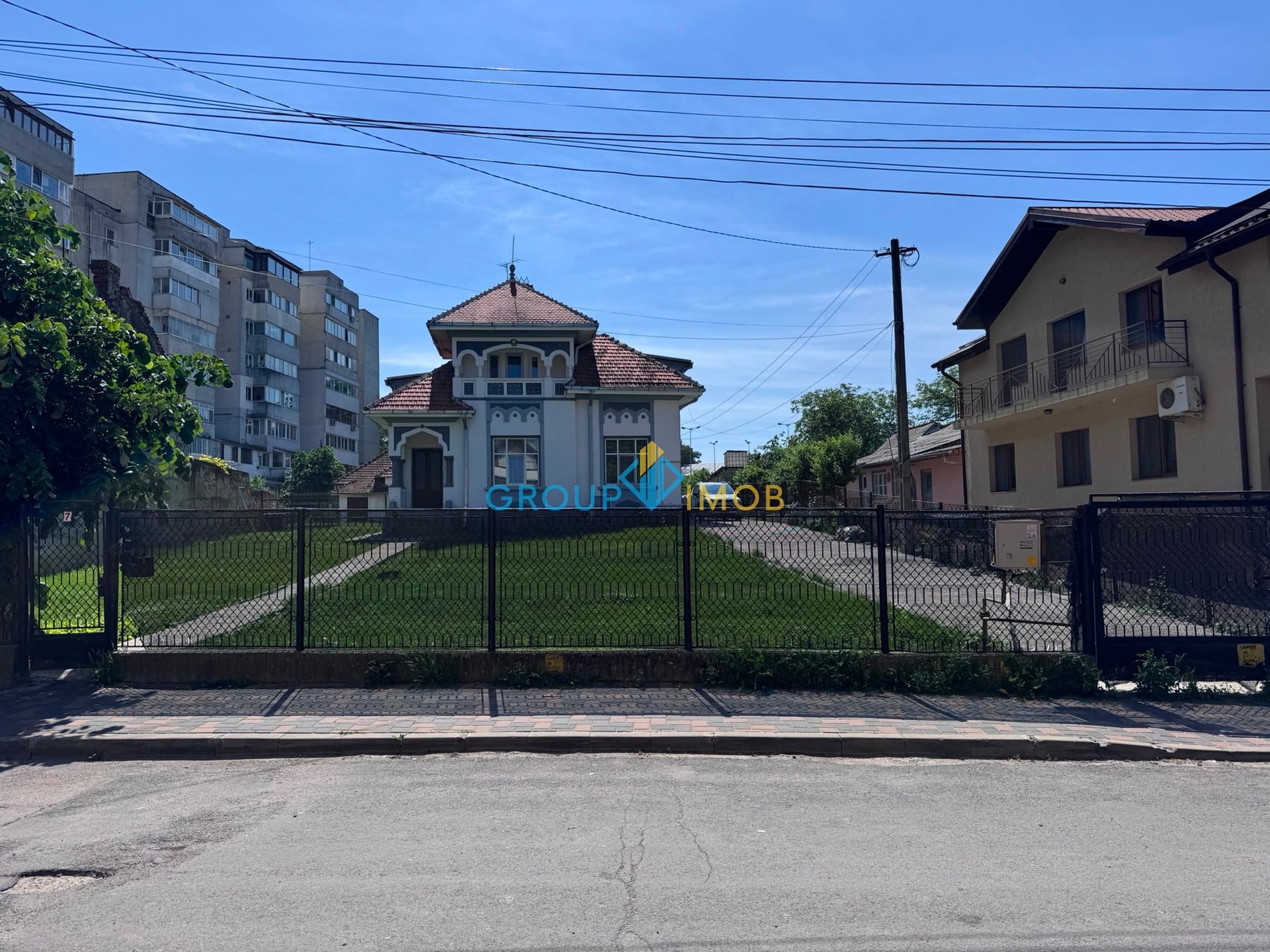 Casa+teren 2179 mp in Centru Bacau - foto 9