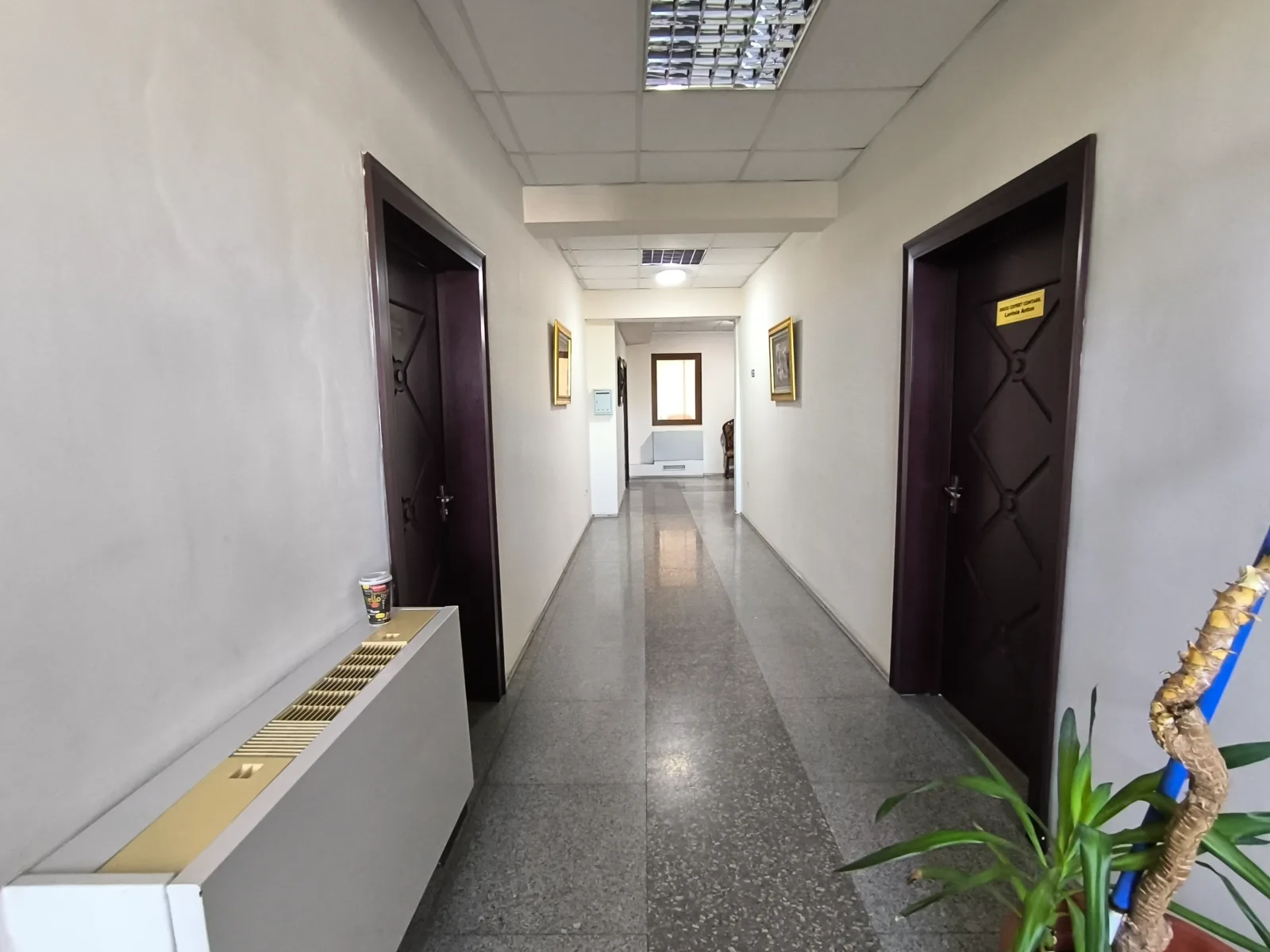 CENTRU TOMIS MALL - Birouri mobilate si cu cheltuieli incluse ! - foto 17