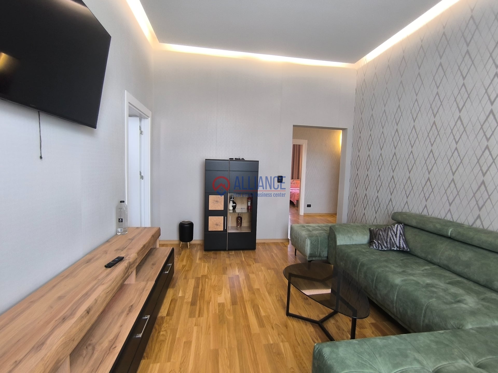 CENTRU HOTEL GRAND- Cladire de birouri emblematica ! - foto 19