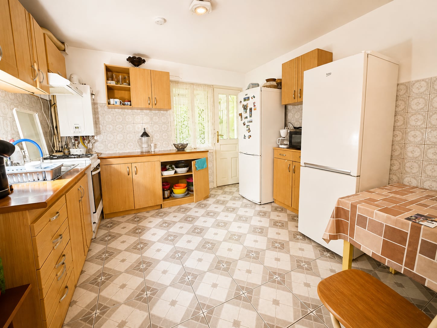 Vilă 7 camere de vânzare în Zamca – 385 mp utili, D+P+1+M - foto 10