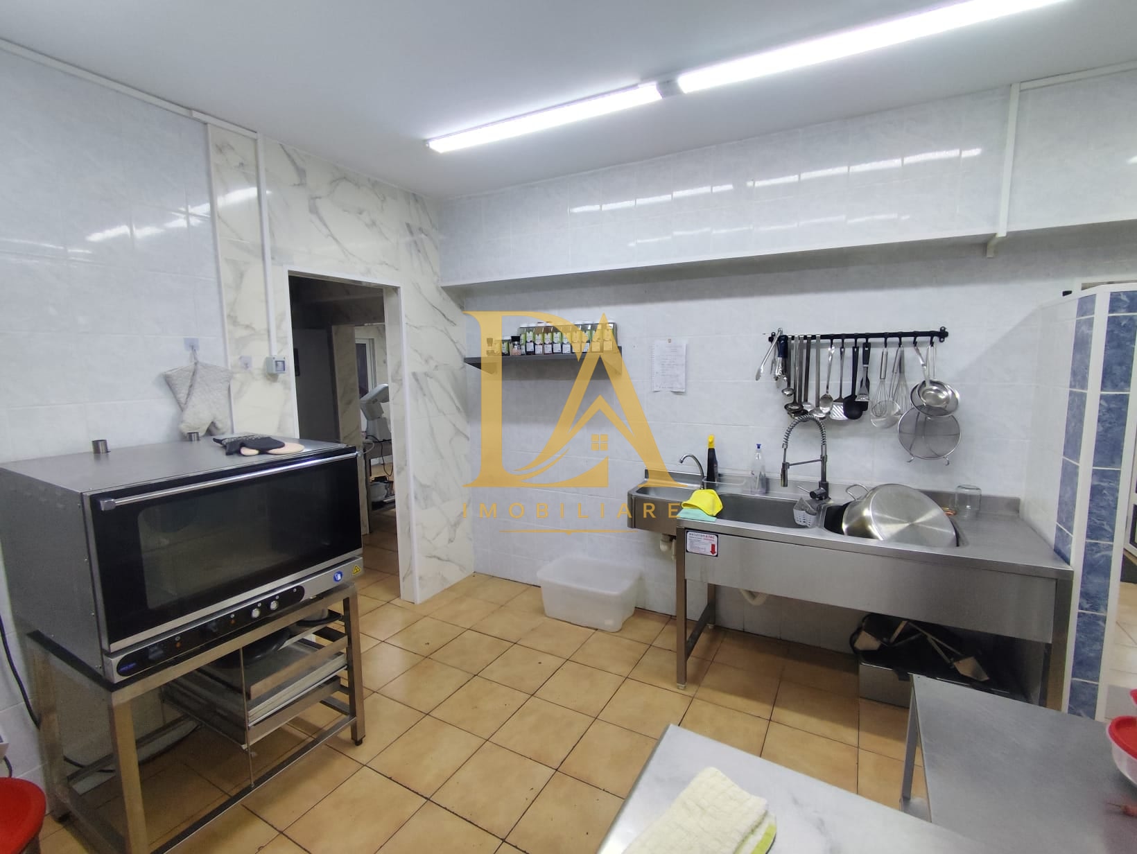 SPAȚIU COMERCIAL 63 MP | PRETABIl HO.RE.CA. |BUCURESTII NOI - foto 9